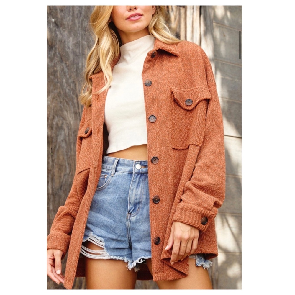 ❤️Nice button down shacket - Picture 1 of 4